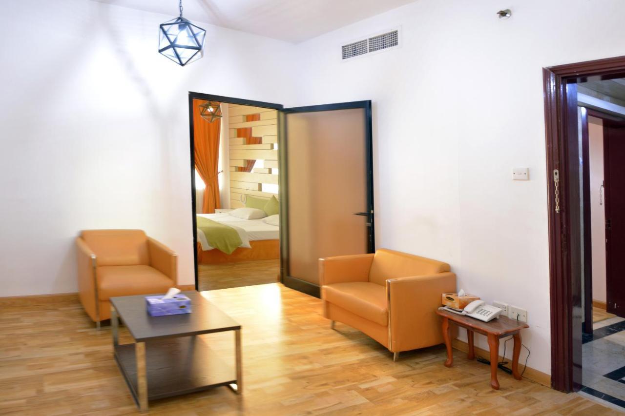 Everest International Hotel Ντουμπάι Εξωτερικό φωτογραφία